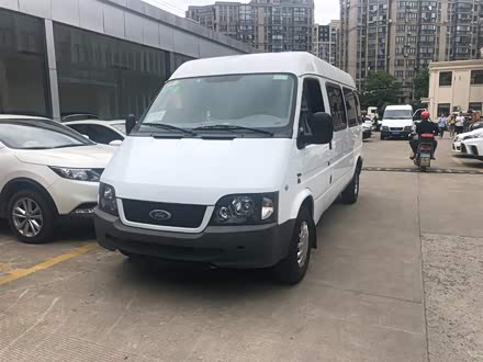 经典全顺 2013款 2.8T柴油普通型长轴中顶JX493ZLQ4