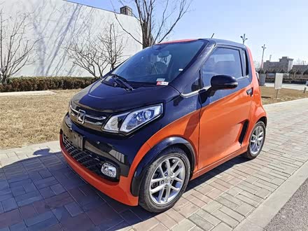 众泰E200 2018款 飞鱼座
