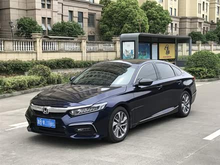 英仕派 2019款 260TURBO 精致版 国VI