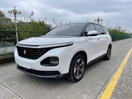 宝骏RM-5 2019款 1.5T CVT 24小时在线豪华型 6座