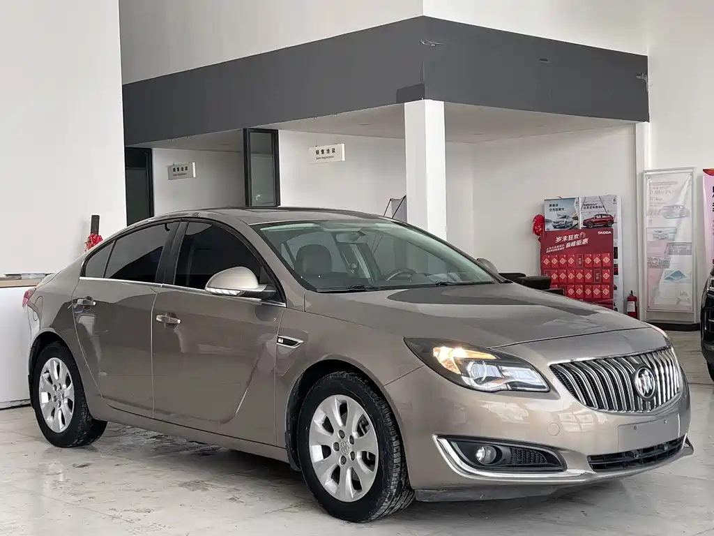 BUICK REGAL
