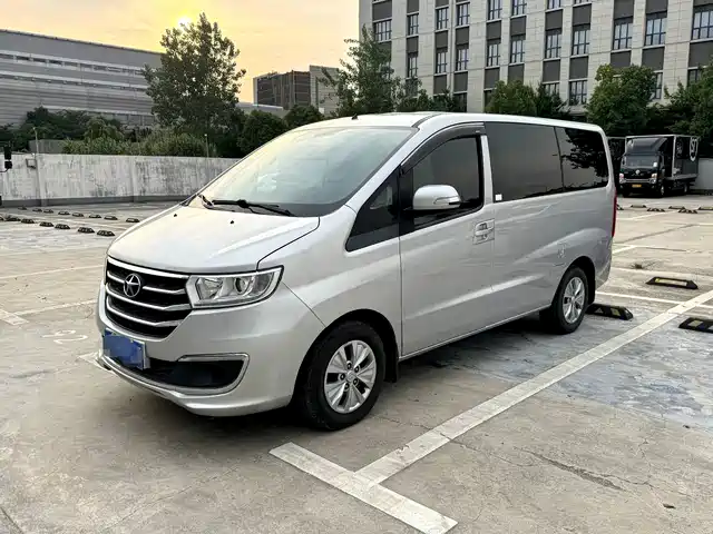 JAC Motors RUIFENG M3