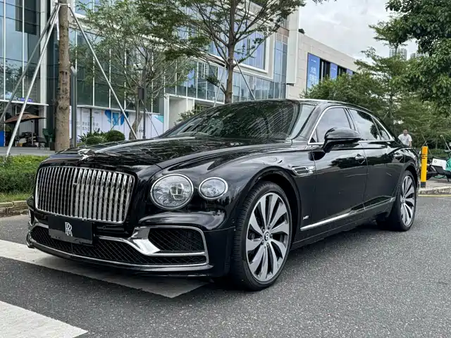 BENTLEY FLYING 2020