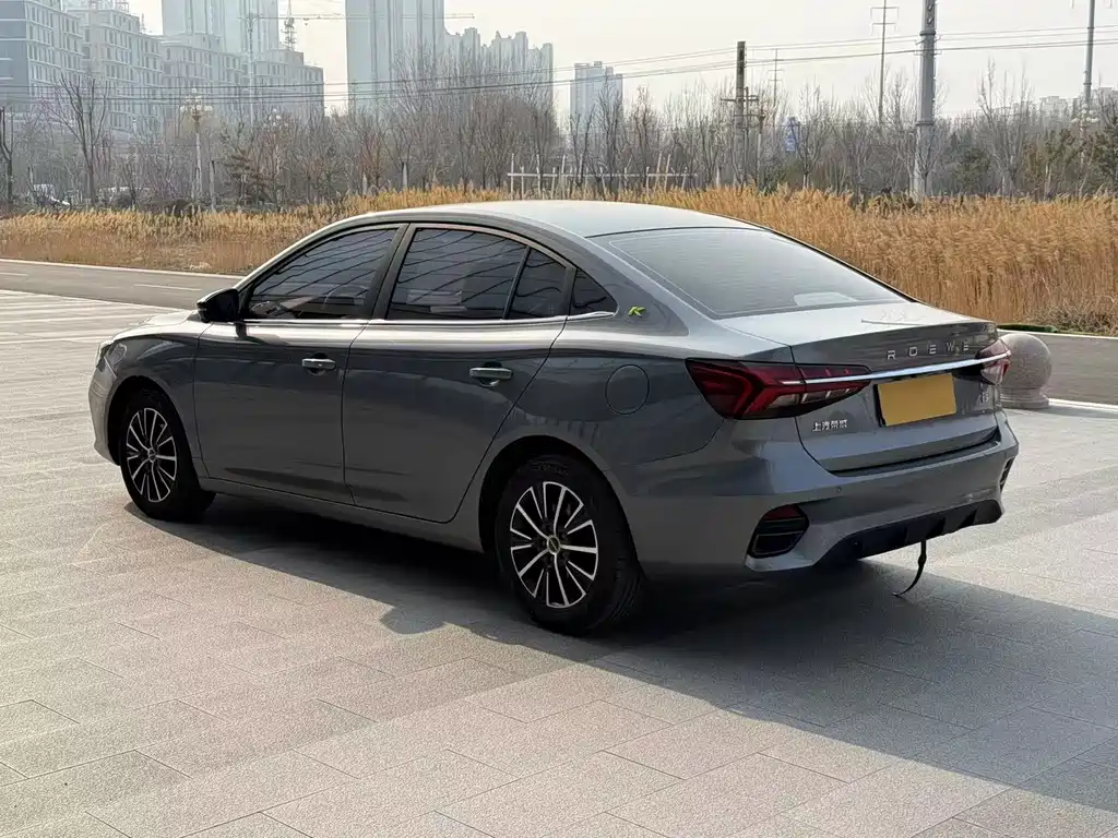 ROEWE I5