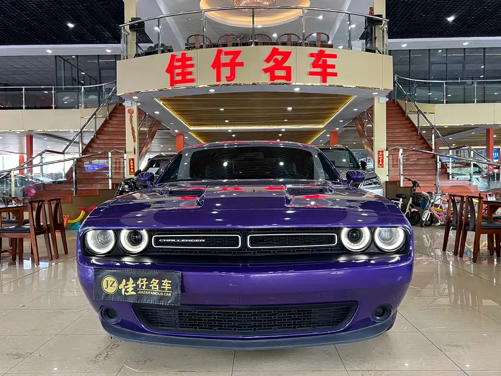 Dodge Challenger 2019 3.6L AT