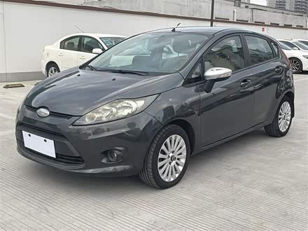 嘉年华 2010款 两厢 1.5L 自动时尚型限量版