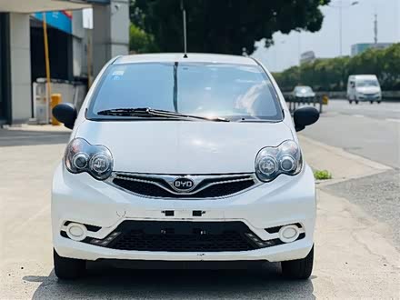 比亚迪F0 2015款 1.0L AMT 铉酷型