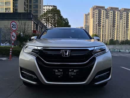 本田UR-V 2017款 240TURBO 两驱豪华版 国V