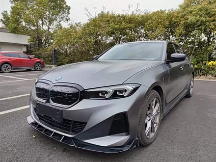宝马i3 2022款 eDrive 35 L