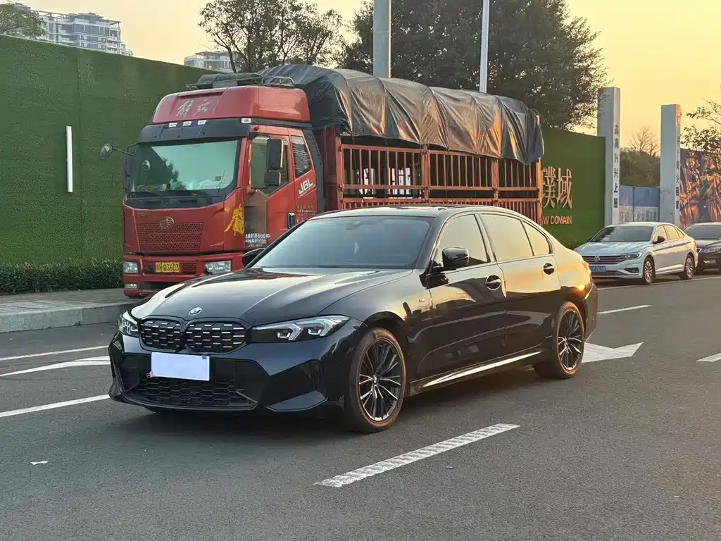 BMW 3 Series 2024