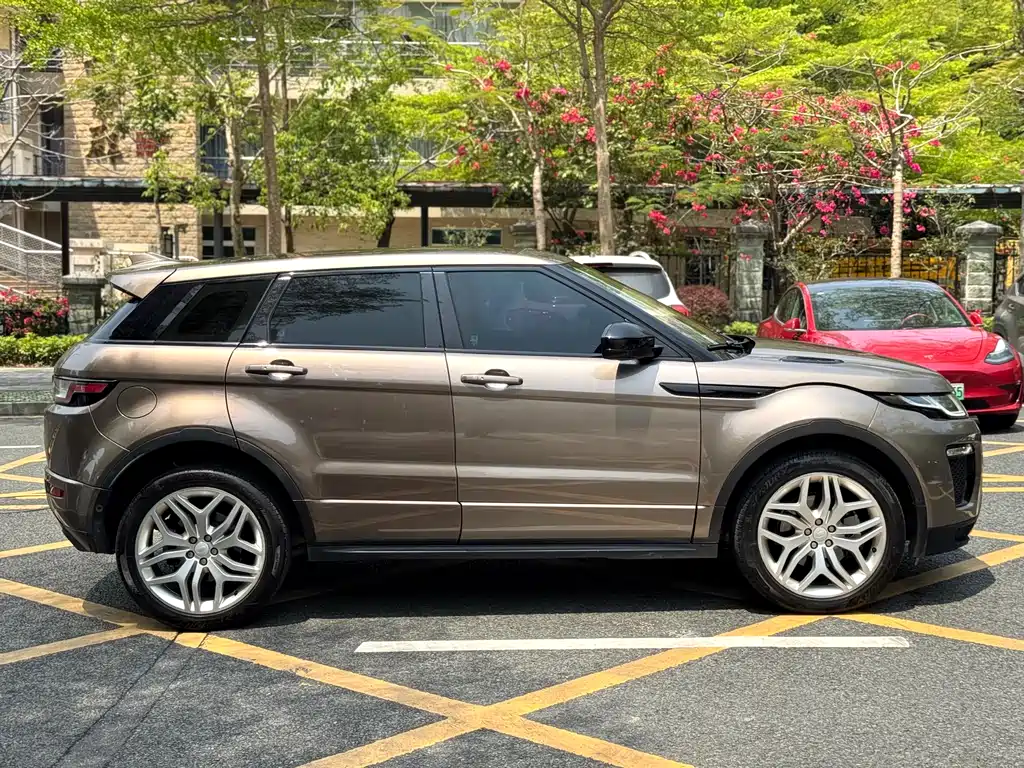 LAND ROVER RANGE ROVER AURORA