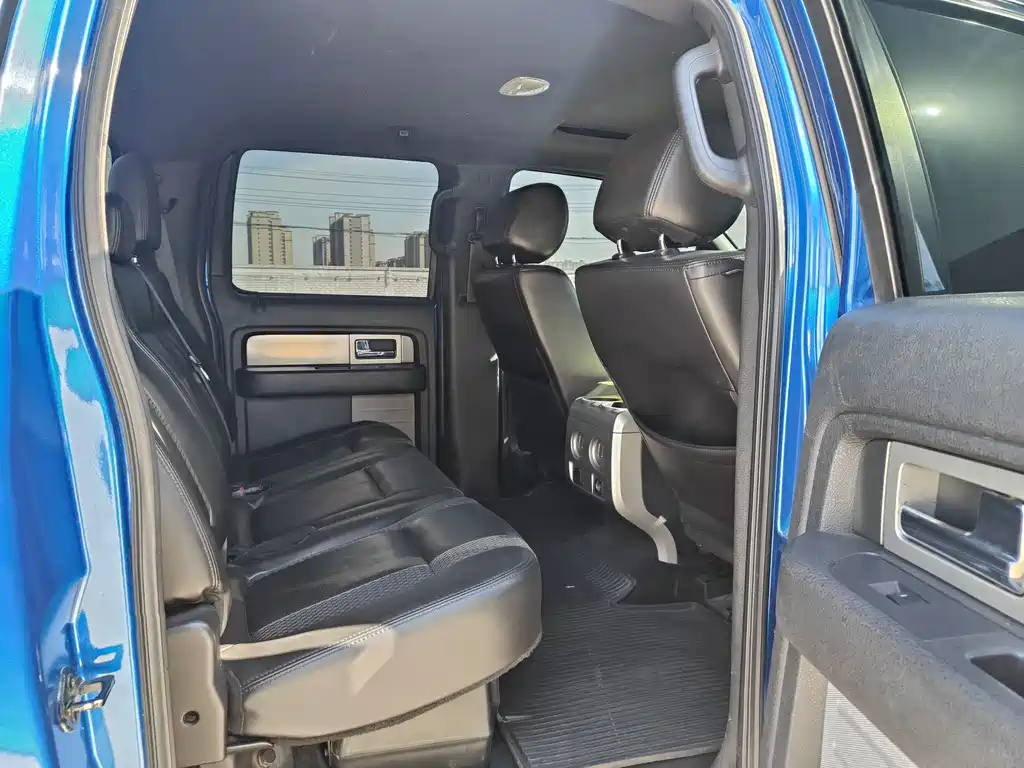 Ford F-150 2014 6.2L Luxury