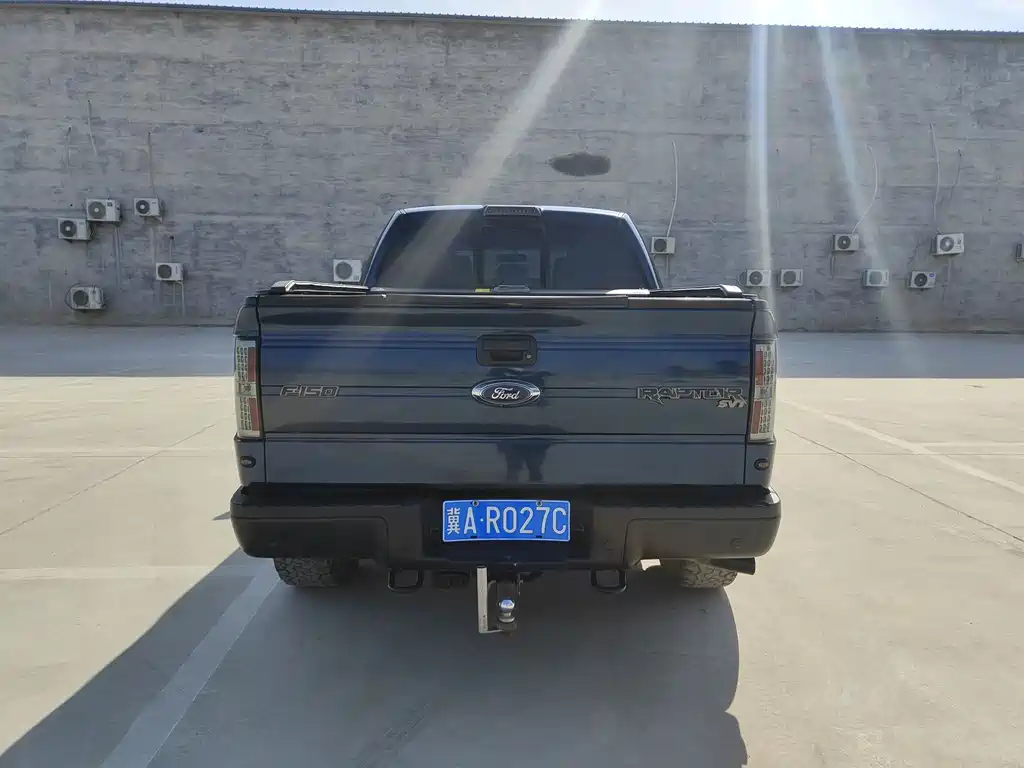 Ford F-150 2014 6.2L Luxury