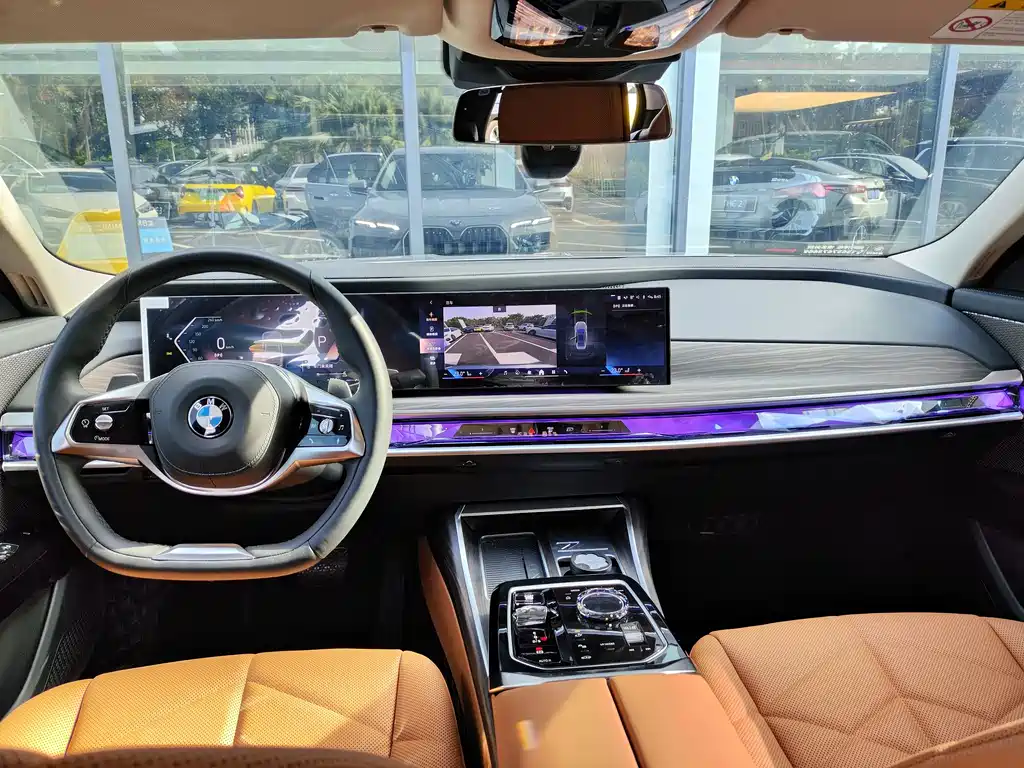 BMW 7 SERIES