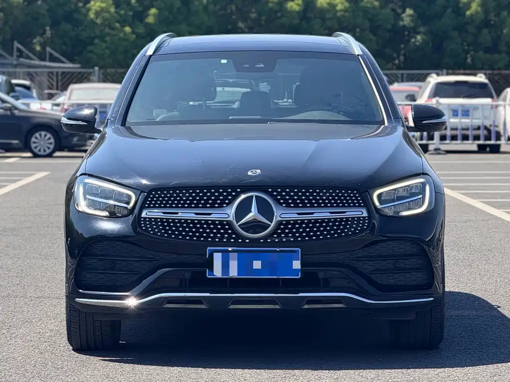 MERCEDES-BENZ GLC