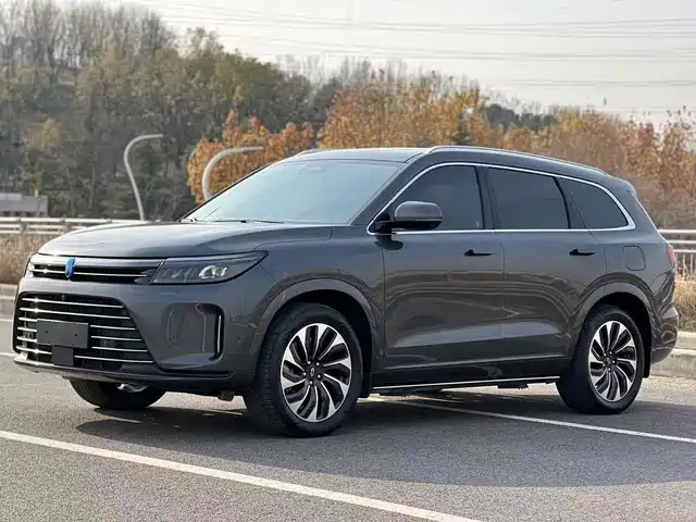 HONGMENG ZHIXING ASK THE WORLD M7 2023