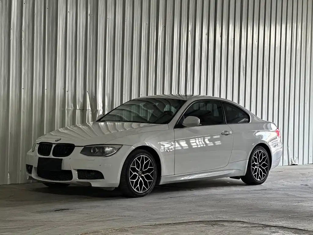 BMW 3 Series 3 2011 320i