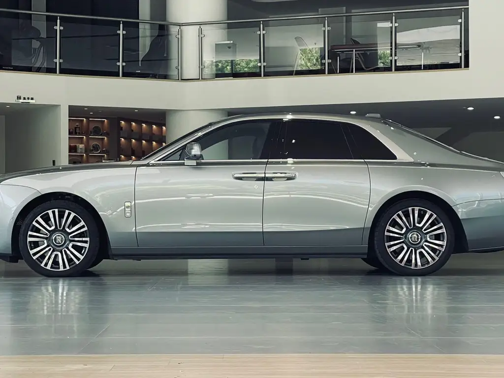 ROLLS-ROYCE GUST