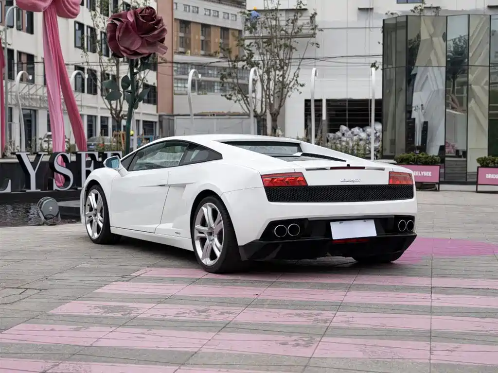 Lamborghini Gallardo 2010 LP 550-2 Standard