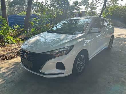 逸动 2021款 PLUS 蓝鲸NE 1.4T GDI DCT尊贵型