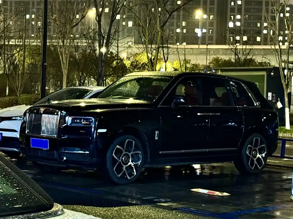 ROLLS-ROYCE CULLINAN