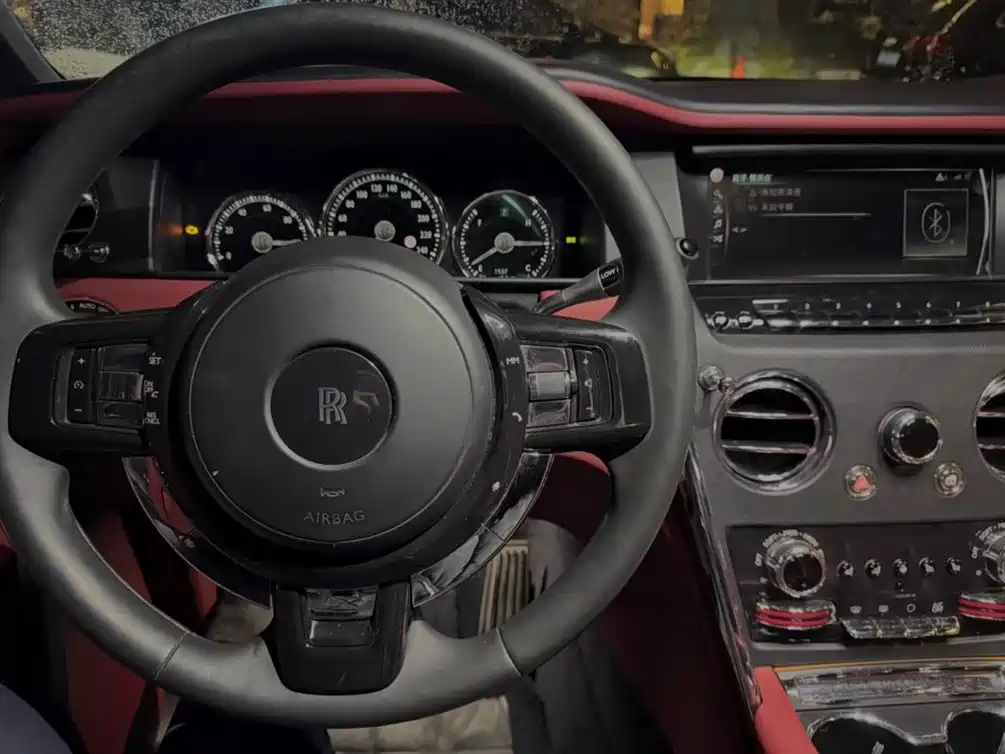 ROLLS-ROYCE CULLINAN