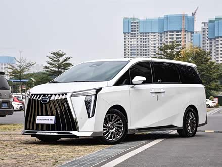 传祺M8 2023款 宗师系列 双擎 御尊