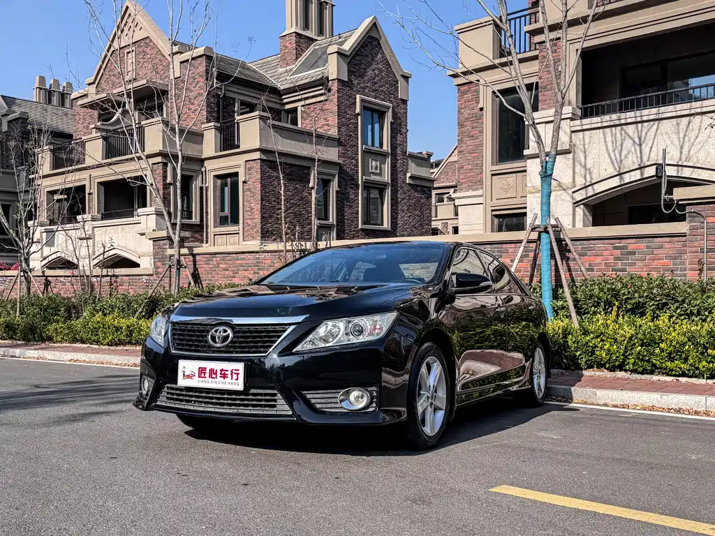 Toyota Camry 2014