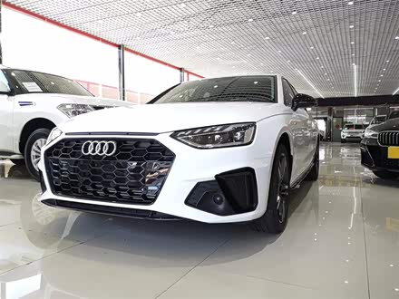 奥迪A4L 2022款 40 TFSI 豪华动感型