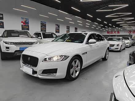 捷豹XFL 2020款 XFL 2.0T P200 两驱精英版