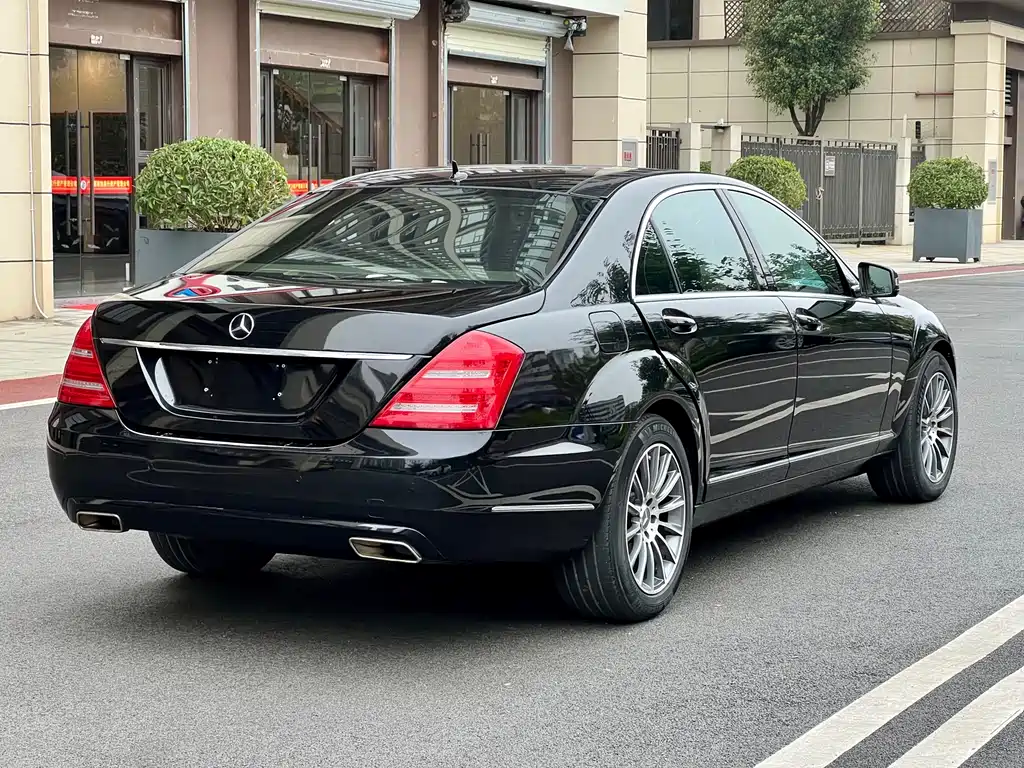 Mercedes-Benz S-Class S 2010 S 300 L