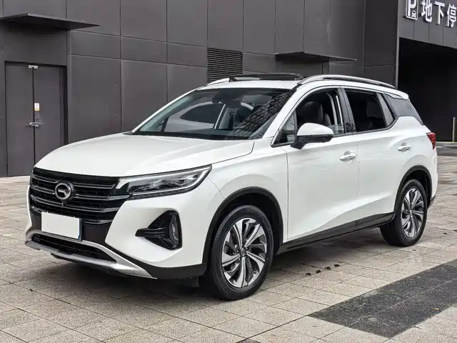 GAC TRUMPCHI GS4 2021