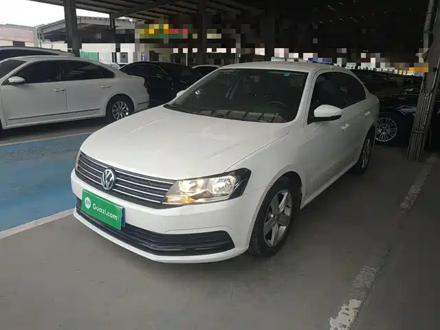 VOLKSWAGEN LAVIDA 2019