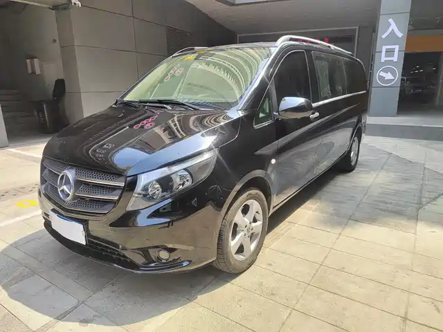 MERCEDES-BENZ VITO 2019