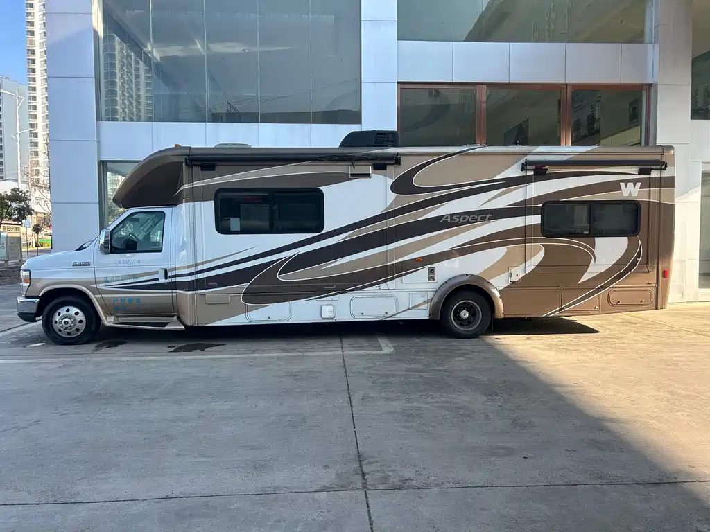 Ford E350 2011 5.4L
