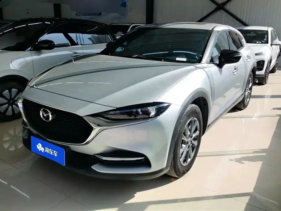 Мацуда CX-4 2020 года, 2.0 л, автомат, передний привод, версия Blue Sky Active Edition 47700 km 2020