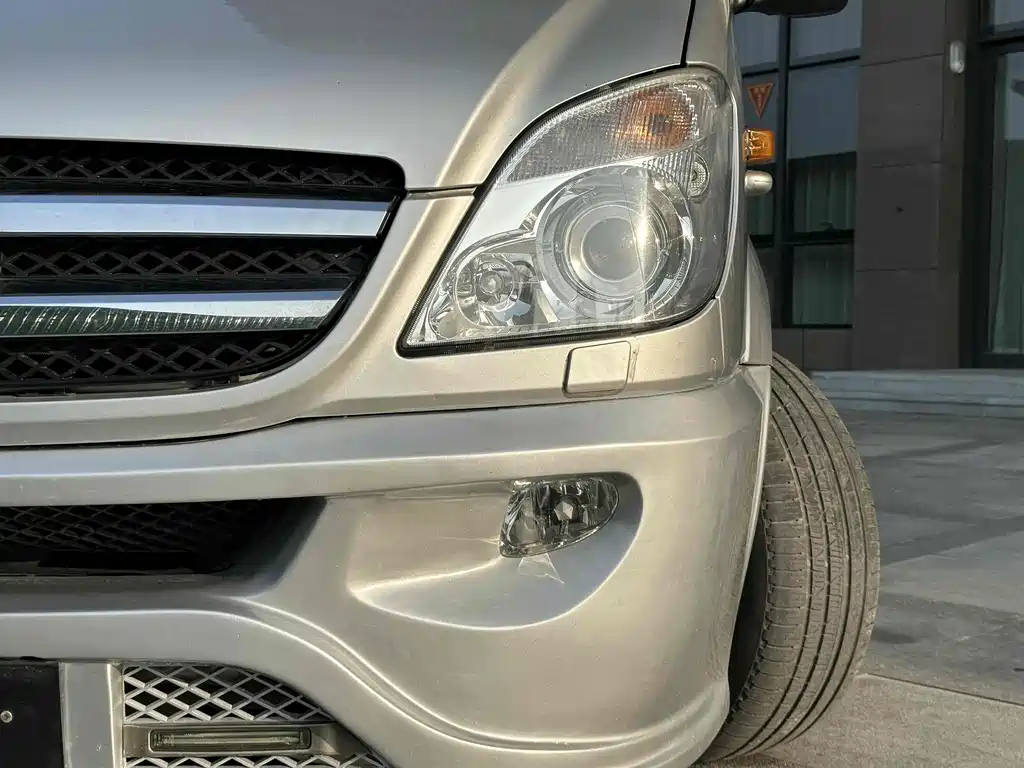 Mercedes-Benz Sprinter 2015 3.5L AT