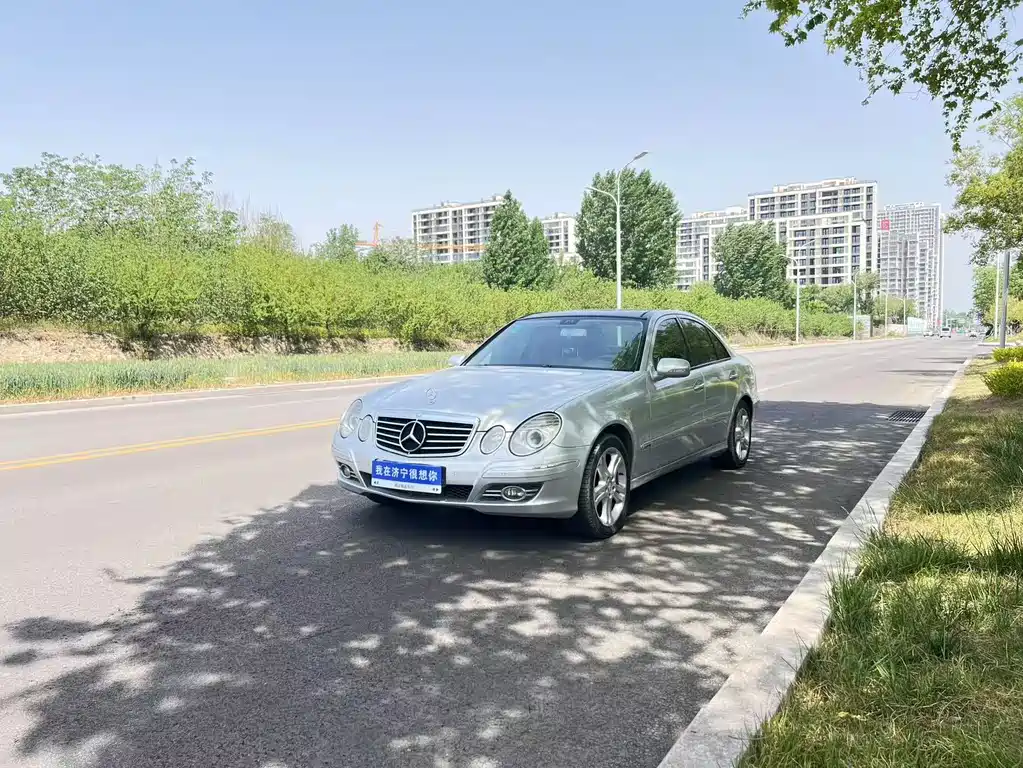 Mercedes-Benz E-Class 2008