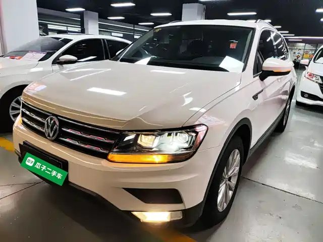 VOLKSWAGEN TIGUAN L 2018
