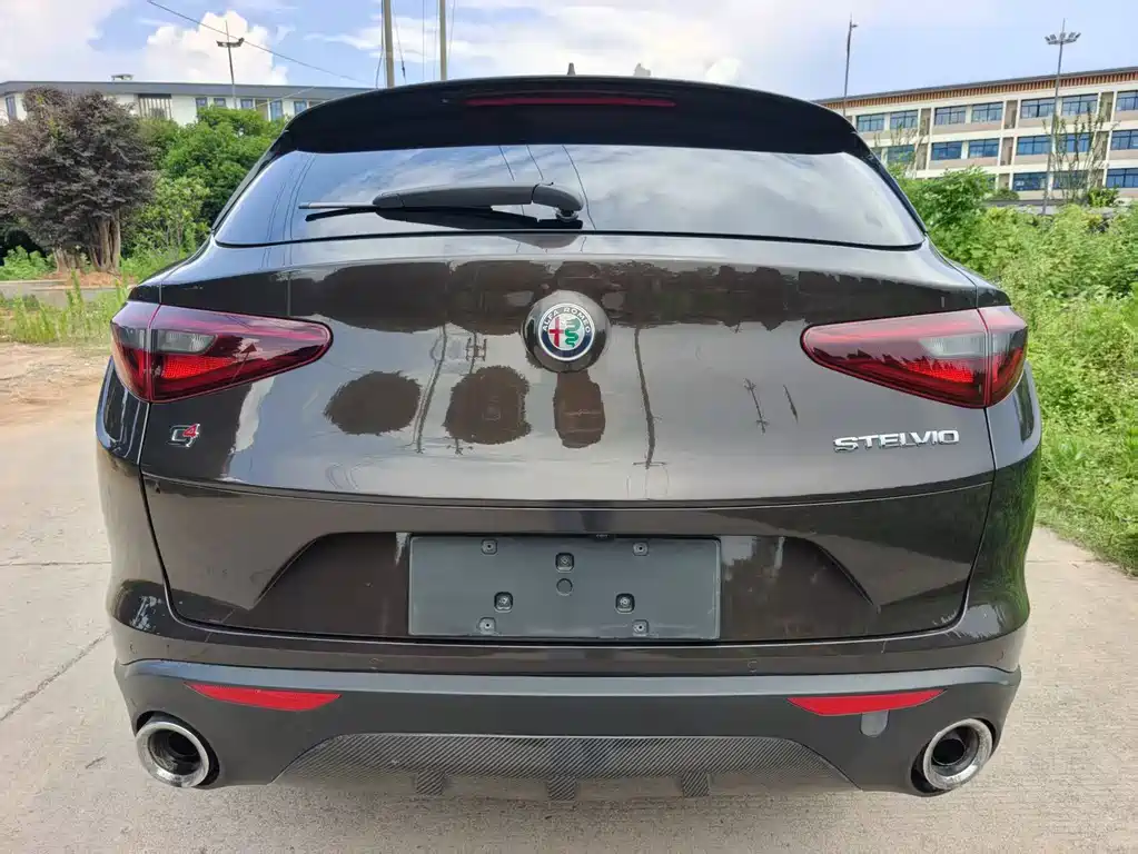 ALFA ROMEO STELVIO