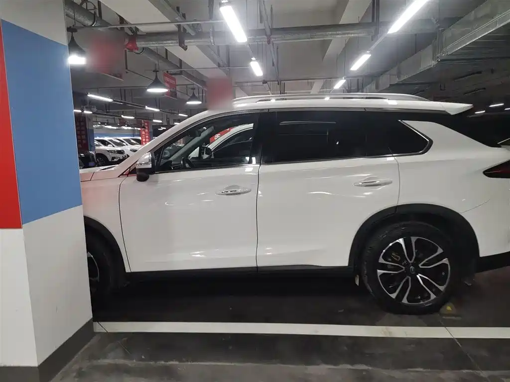 GAC TRUMPCHI GS4 PLUS