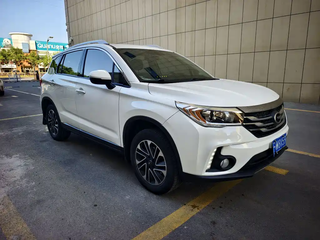 GAC TRUMPCHI GS4
