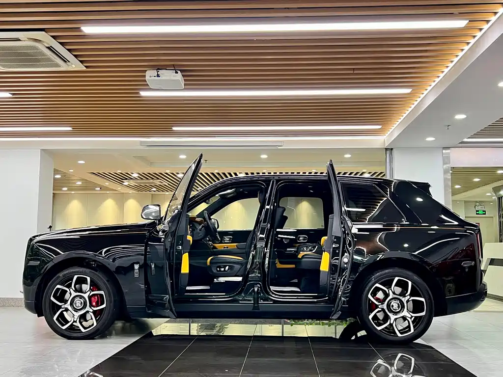 Rolls-Royce Cullinan 2020 Black Badge