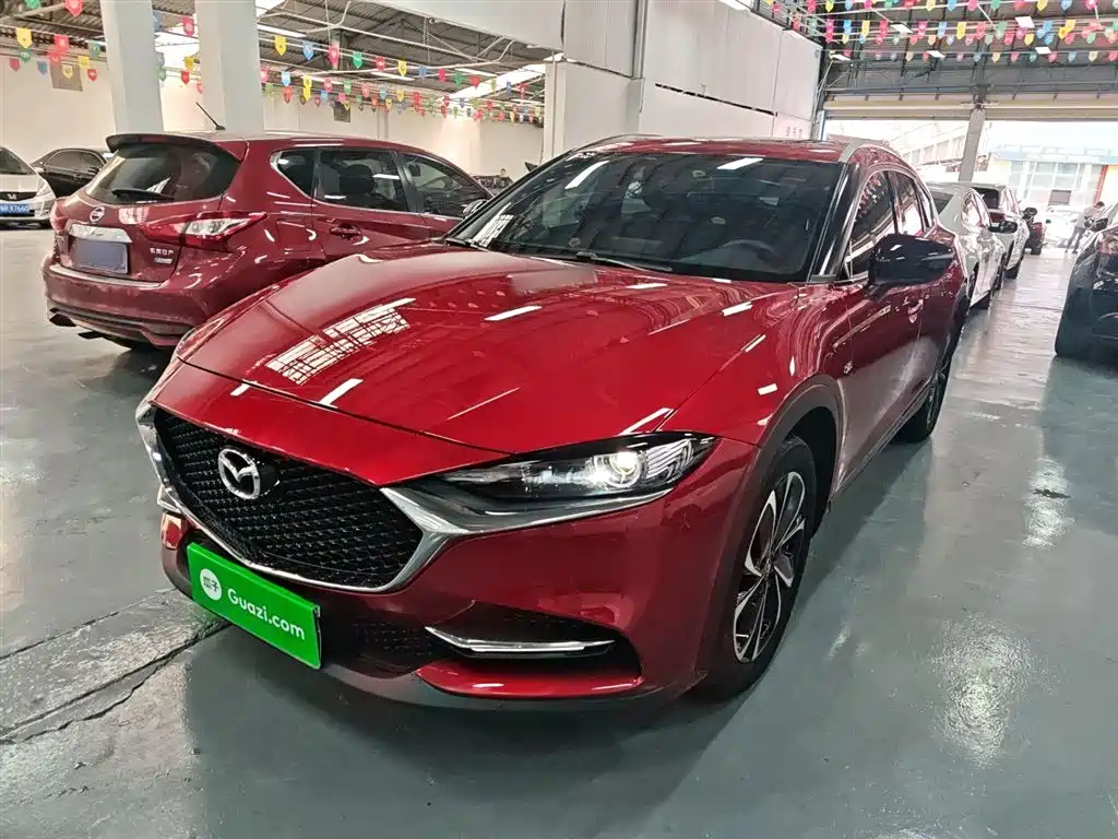 Мазда СХ-4 2020 года, 2.5 л, автомат, передний привод, версия "Тяньшань Цзяку" (название на китайском, означает "Небесная дорожная радость") 59300 km 2021