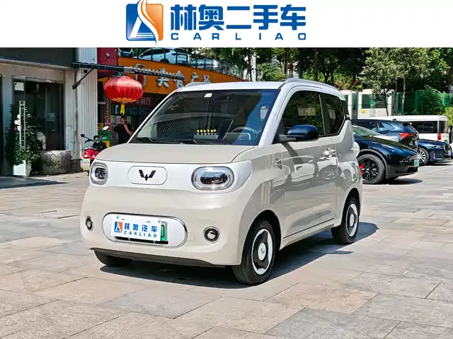 WULING AUTOMOBILE HONGGUANG MINIEV 2024
