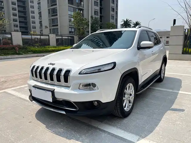 JEEP FREE LIGHT 2018