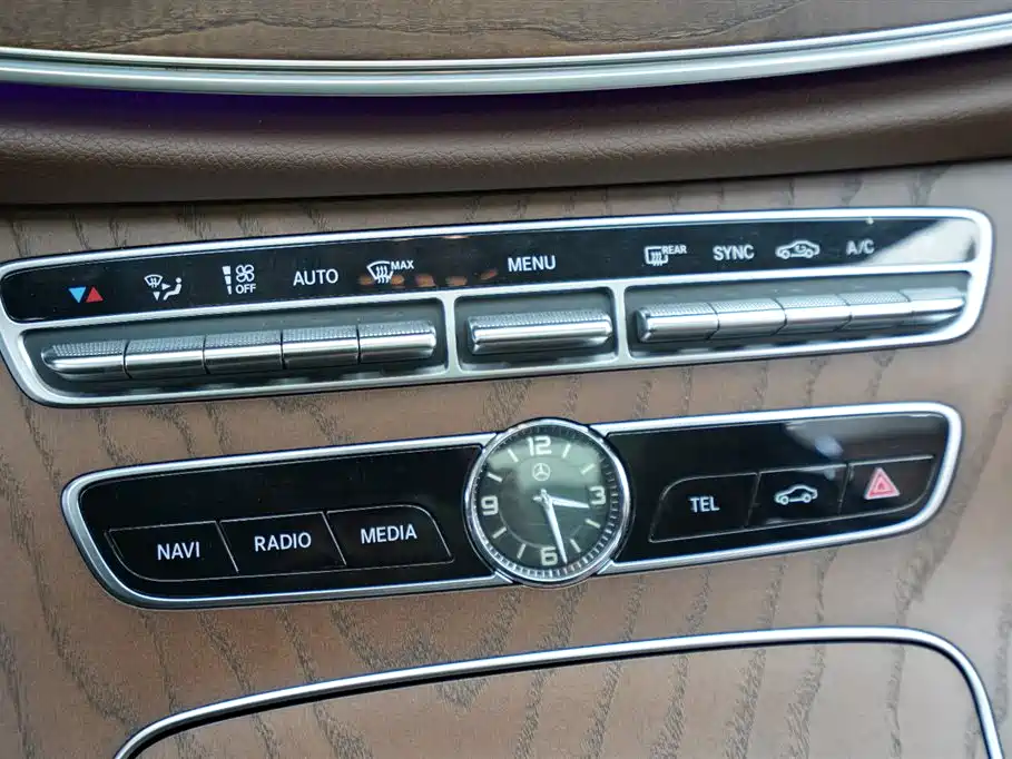 Mercedes-Benz E-Class E 2016 E 200 L