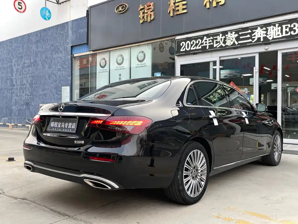 MERCEDES-BENZ E CLASS