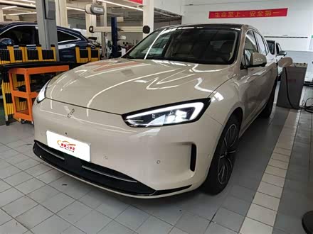 问界M5 2022款 纯电四驱性能版