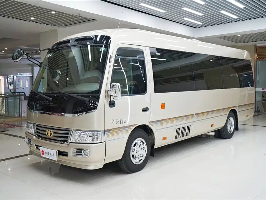 Купить Toyota Coaster